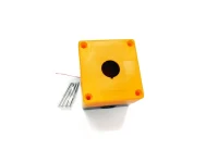 Распределительная коробка для кнопок аварийной остановки(65*71*77) - Фото: 4468